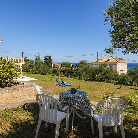 Le Reve Apartment Akrotiri  Buitenkant foto