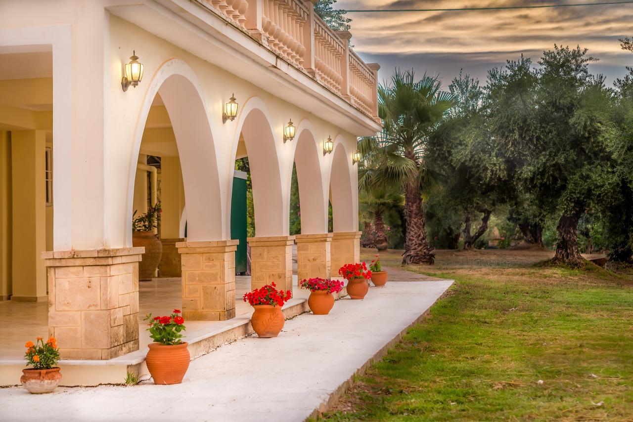 Le Reve Apartment Akrotiri  Buitenkant foto