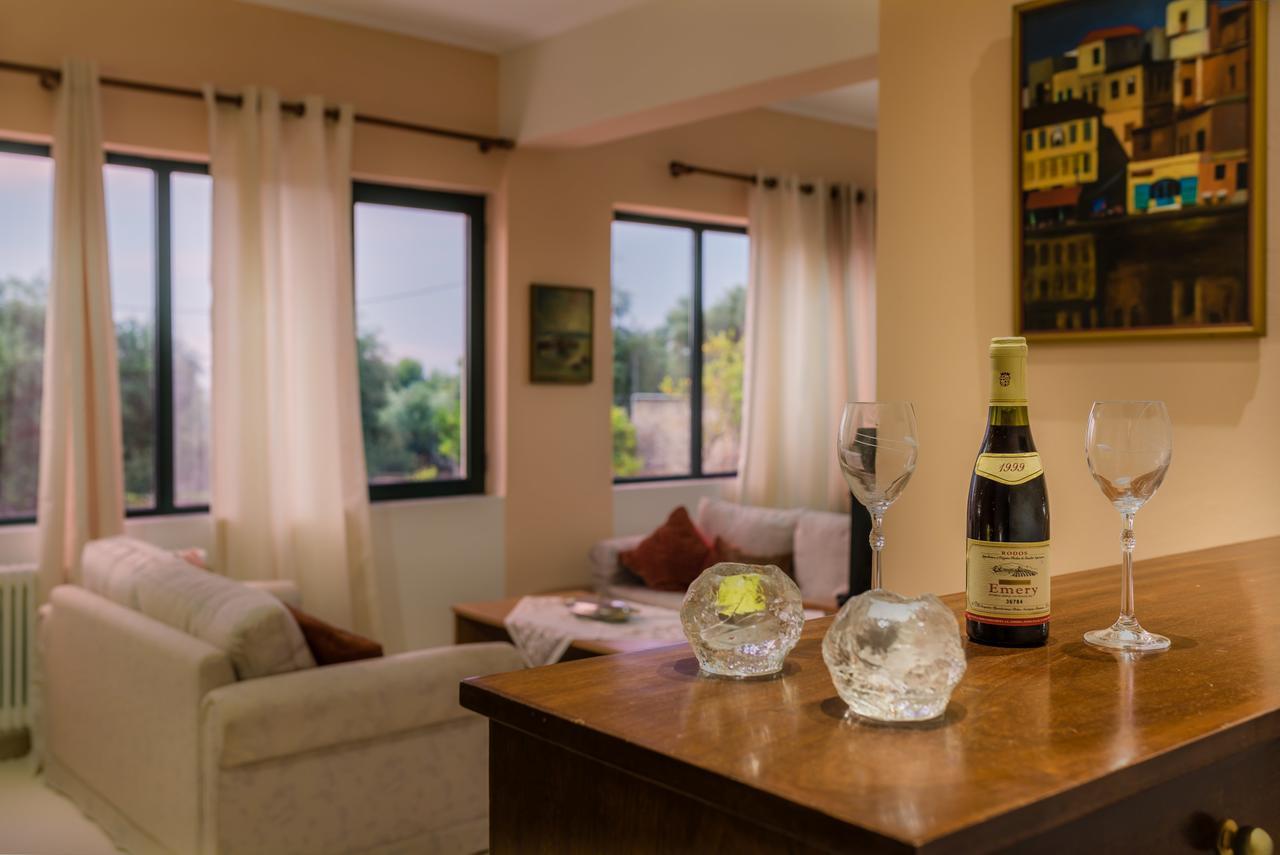 Le Reve Apartment Akrotiri  Buitenkant foto